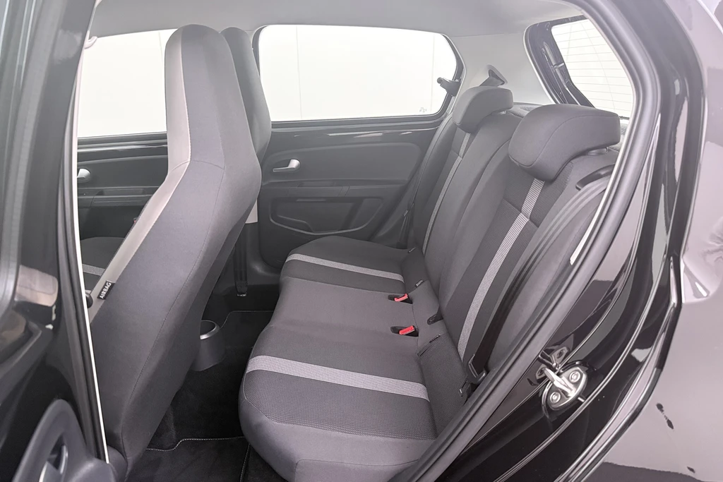 Volkswagen up! – foto 13