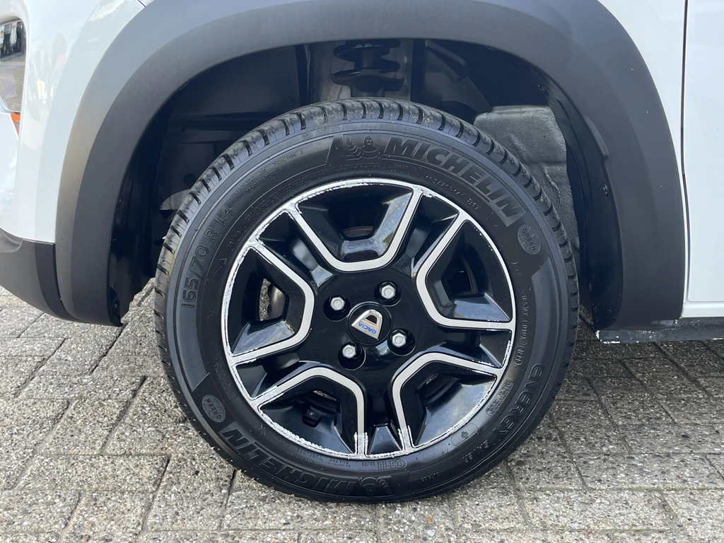 Dacia Spring – foto 23