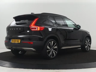 Volvo XC40 – thumbnail 3