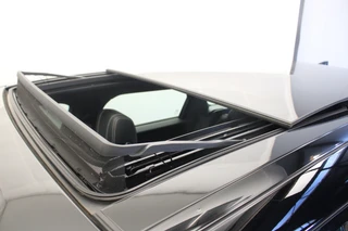 Land Rover Range Rover Velar – thumbnail 6