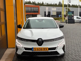 Renault Megane E-Tech – thumbnail 14