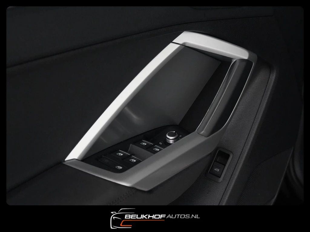 Audi Q3 – foto 32