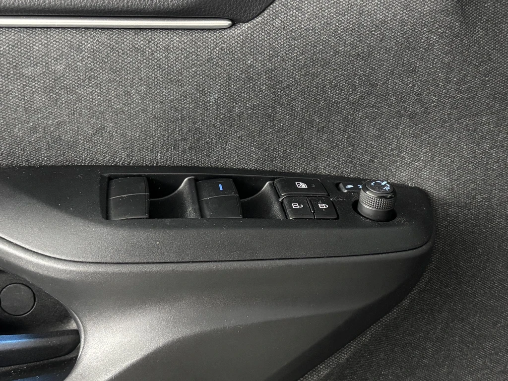 Toyota Yaris – foto 15
