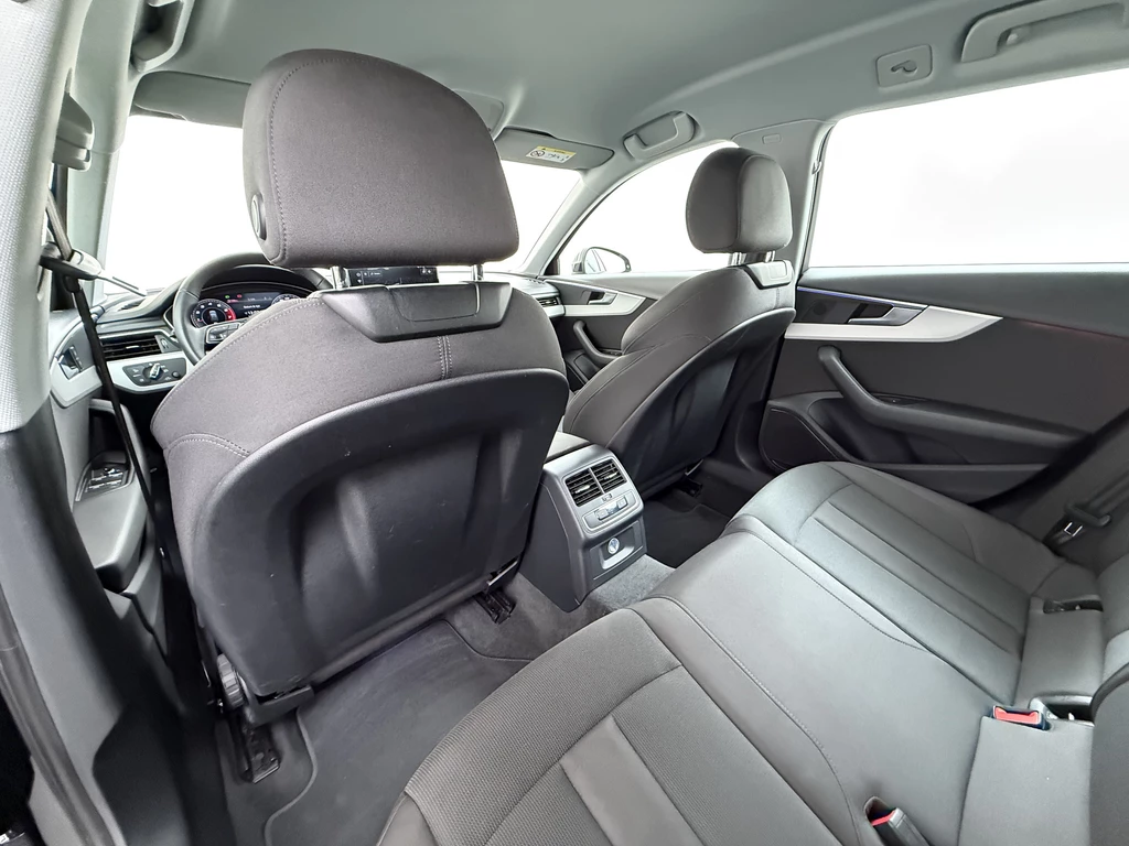 Audi A4 – foto 42