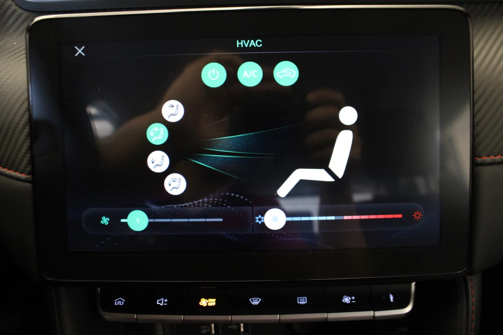 MG ZS – foto 8