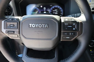 Toyota Land Cruiser – thumbnail 24