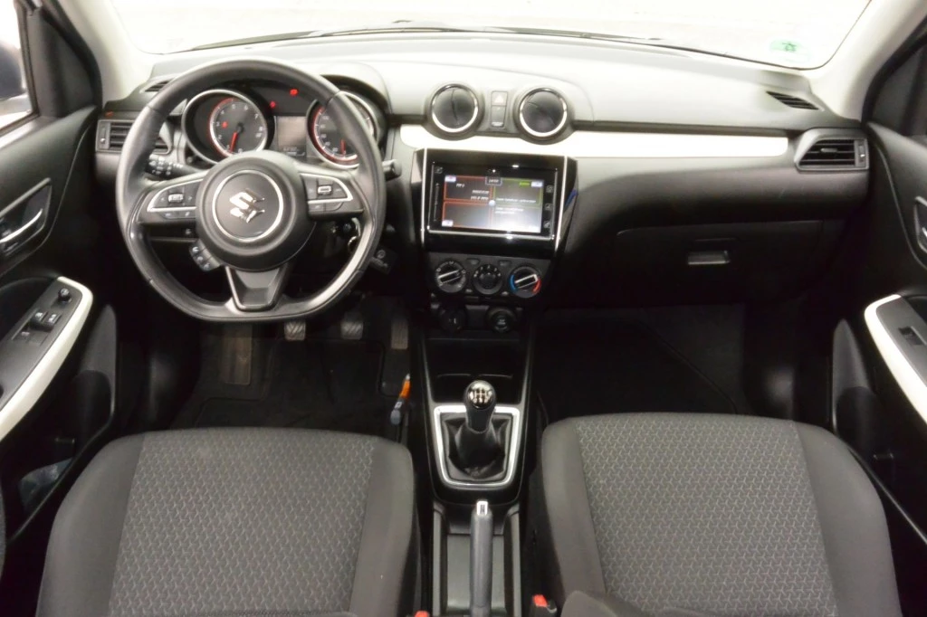 Suzuki Swift – foto 18