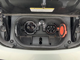 Nissan Leaf – thumbnail 22