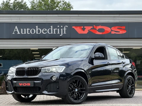 BMW X4 xDrive20i M Sport | Camera | Trekhaak | Navi | Leder | CarPlay