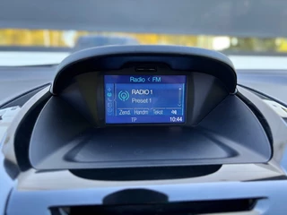 Ford B-MAX – thumbnail 16