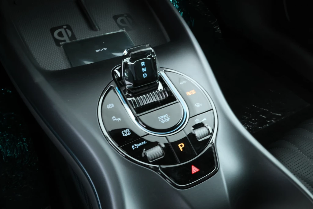 BYD SEAL – foto 35