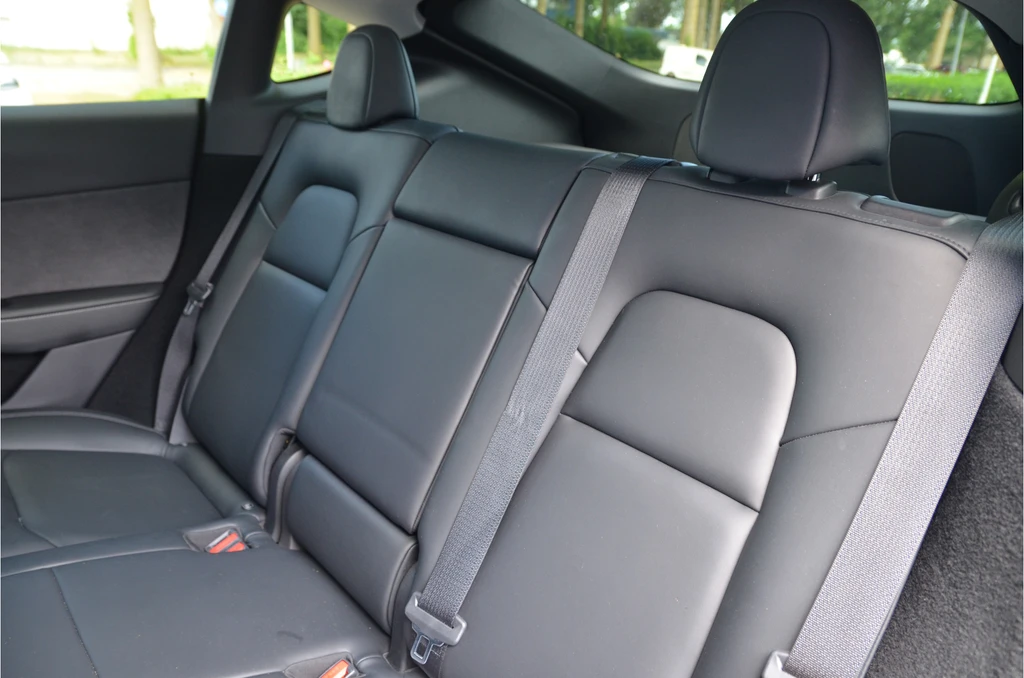 Tesla Model Y – foto 12