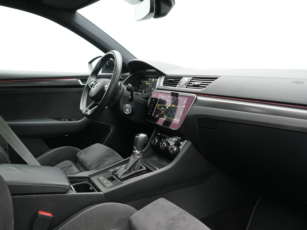 Škoda Superb – foto 13