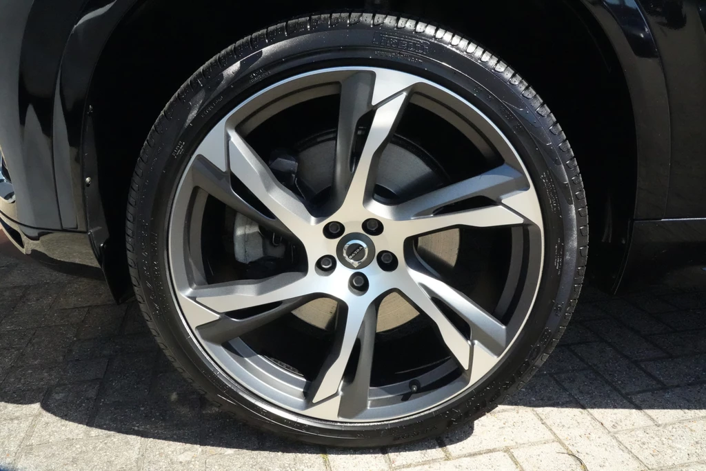 Volvo XC90 – foto 8