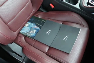 Jaguar E-PACE – thumbnail 12