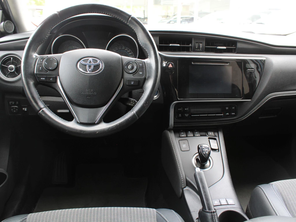 Toyota Auris – foto 10