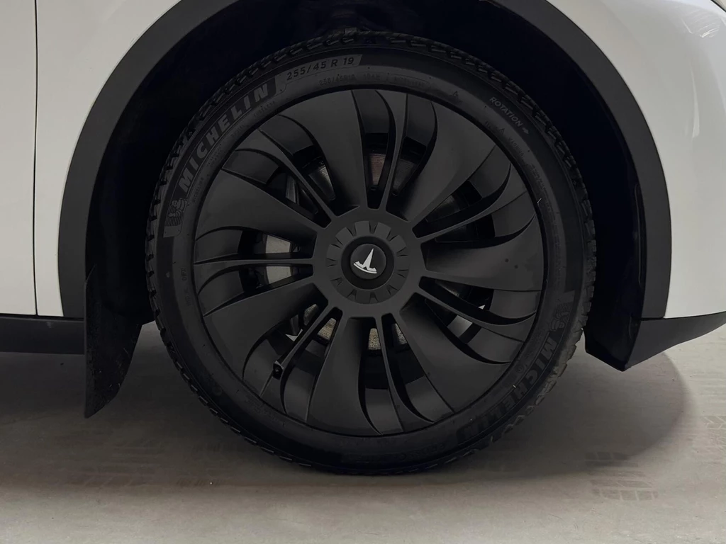 Tesla Model Y – foto 63