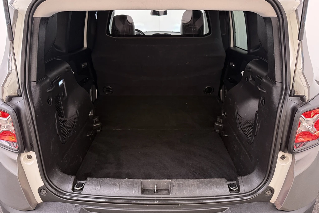 Jeep Renegade – foto 12