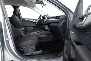 Ford Kuga – thumbnail 15