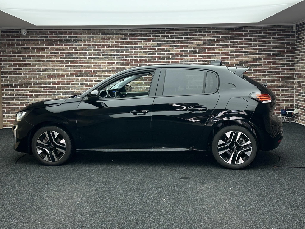 Peugeot 208 – foto 2