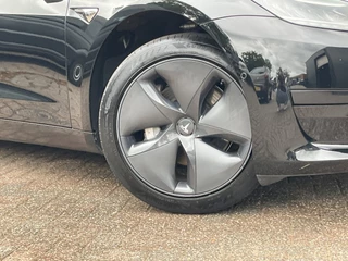 Tesla Model 3 – thumbnail 34