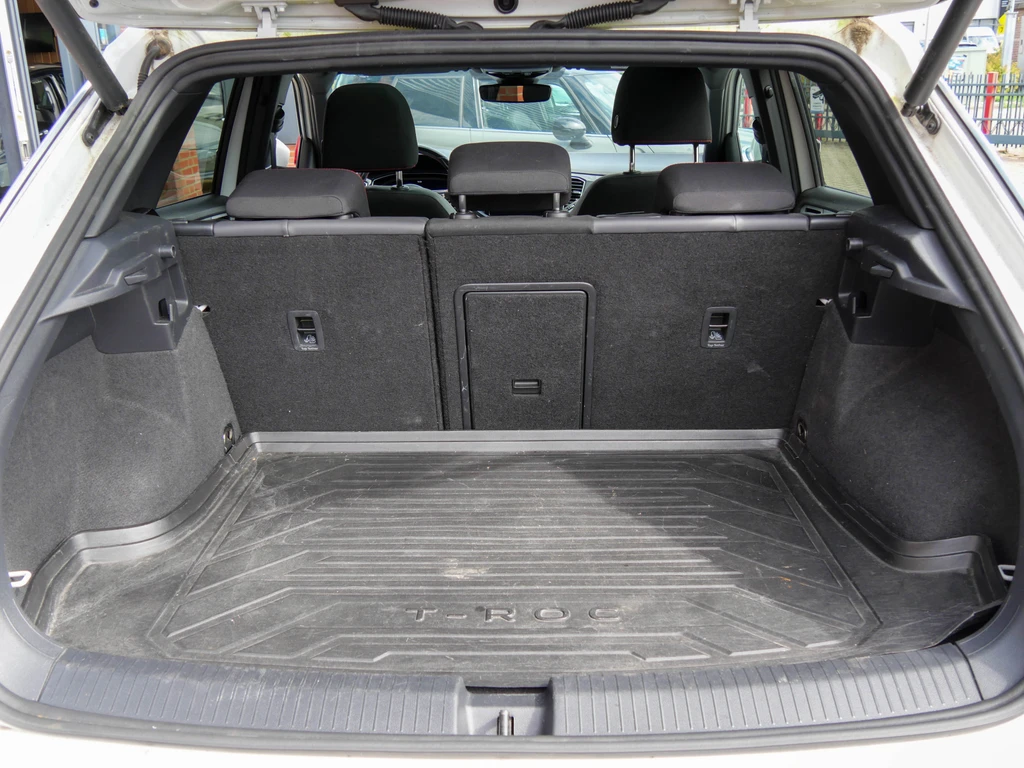 Volkswagen T-Roc – foto 17