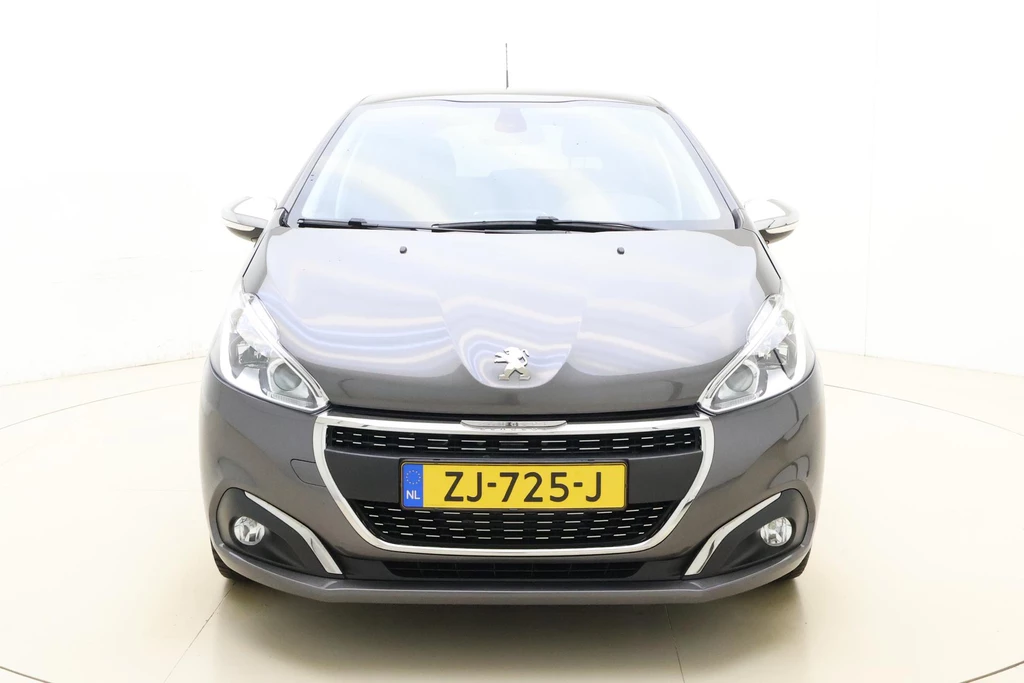 Peugeot 208 – foto 10