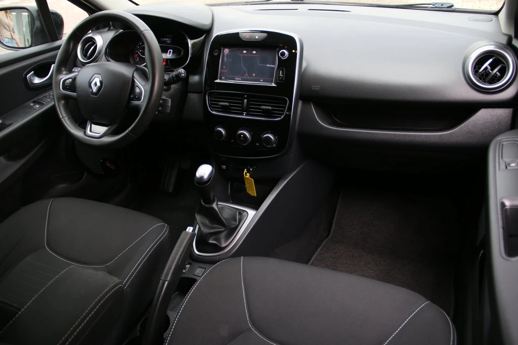 Renault Clio – foto 11