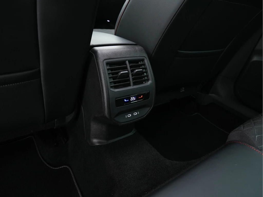 SEAT Leon – foto 24