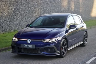 Volkswagen Golf – thumbnail 1