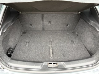 Volvo V40 – thumbnail 32