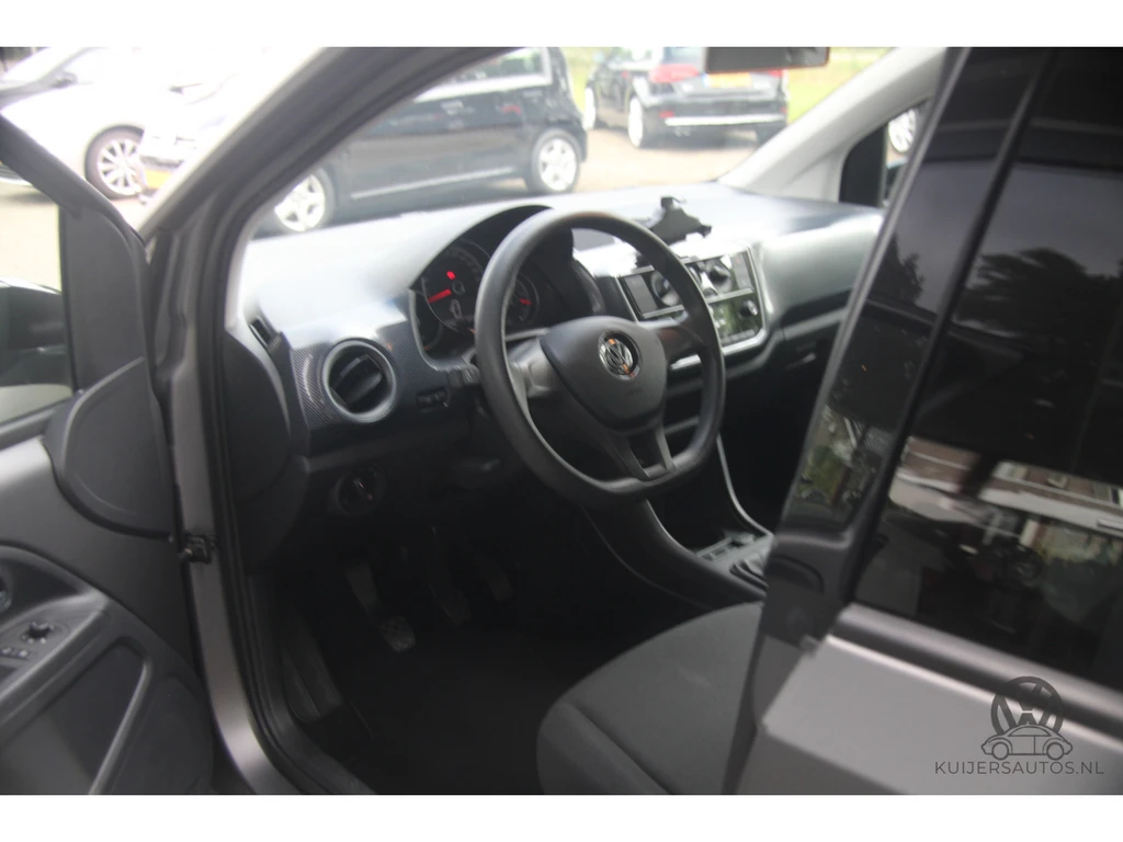 Volkswagen up! – foto 12