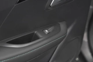 Peugeot 208 – thumbnail 32