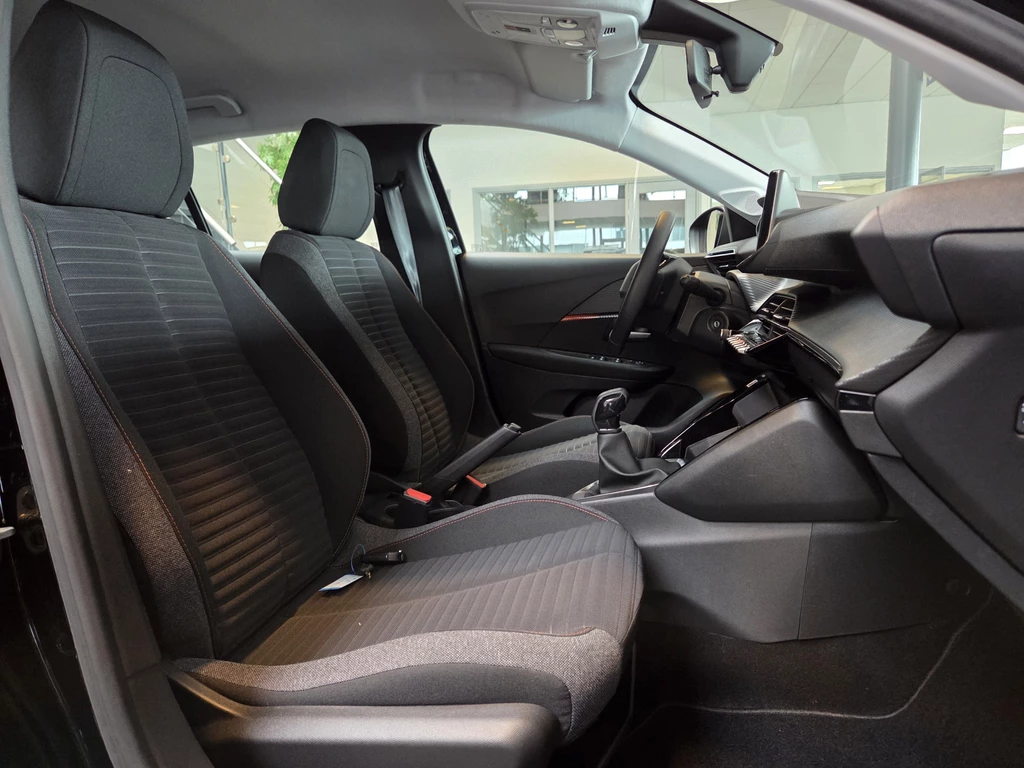 Peugeot 208 – foto 19