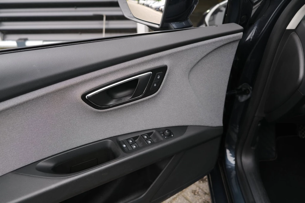 SEAT Leon – foto 31