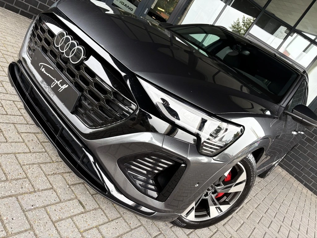 Audi Q8 e-tron – foto 2