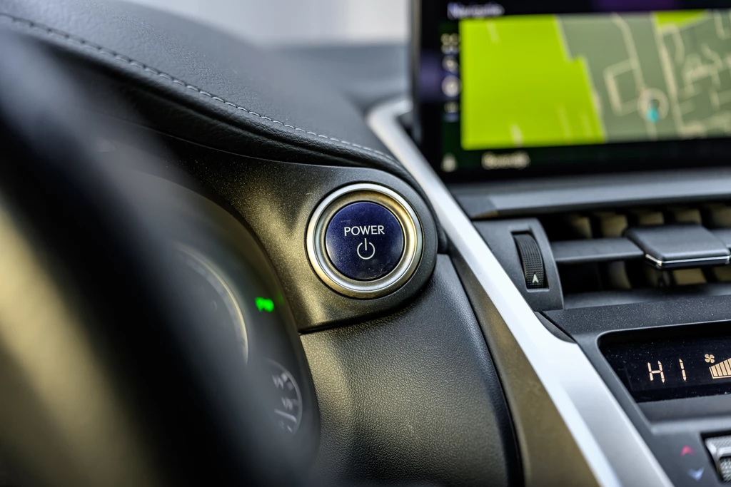 Lexus NX – foto 28