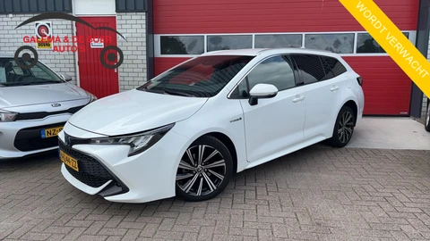 Toyota Corolla Touring Sports 1.8 Hybrid Business Plus STOELVERW / FULL LED / CAMERA / KEYLESS / CLIMA / BLUETOOTH / ACC / NL-AUTO