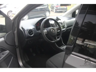 Volkswagen up! – thumbnail 12