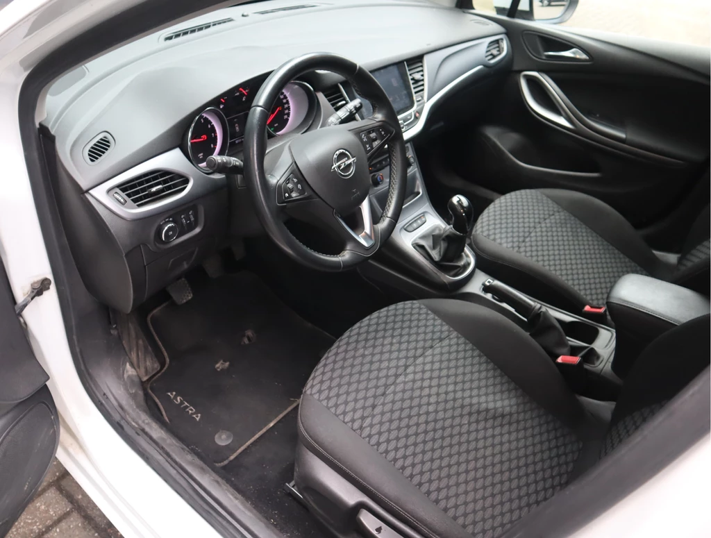 Opel Astra – foto 20