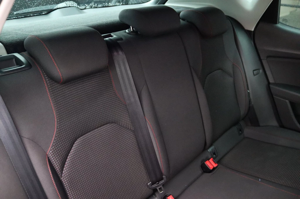 SEAT Leon – foto 13