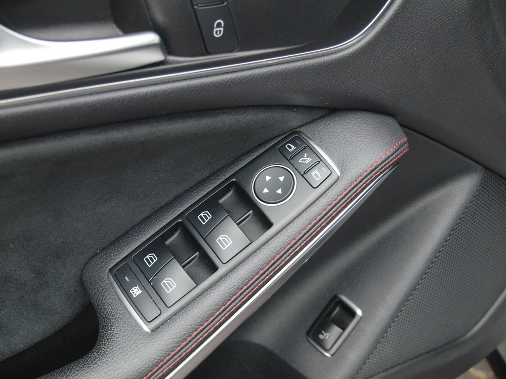 Mercedes-Benz CLA – foto 27