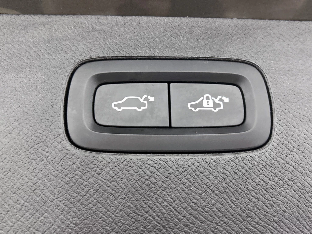 Volvo XC90 – foto 23