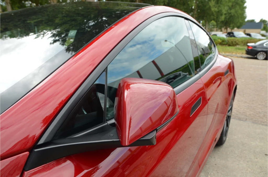 Tesla Model S – foto 31