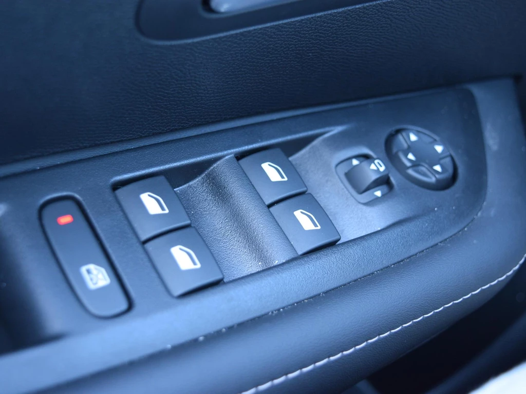 Peugeot 208 – foto 21