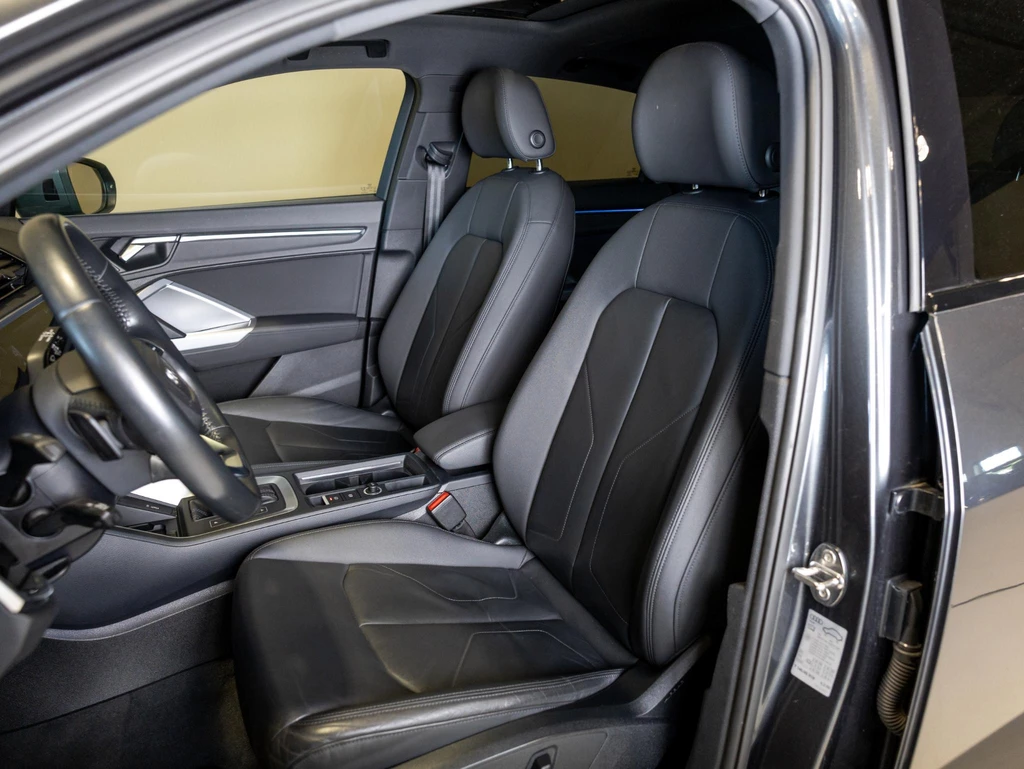 Audi Q3 – foto 11
