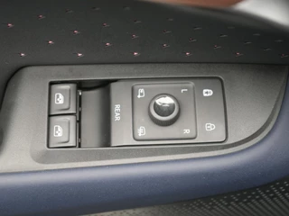 CUPRA Tavascan – thumbnail 41