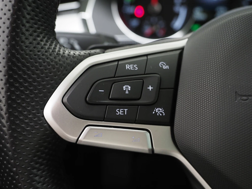 Volkswagen Passat – foto 22