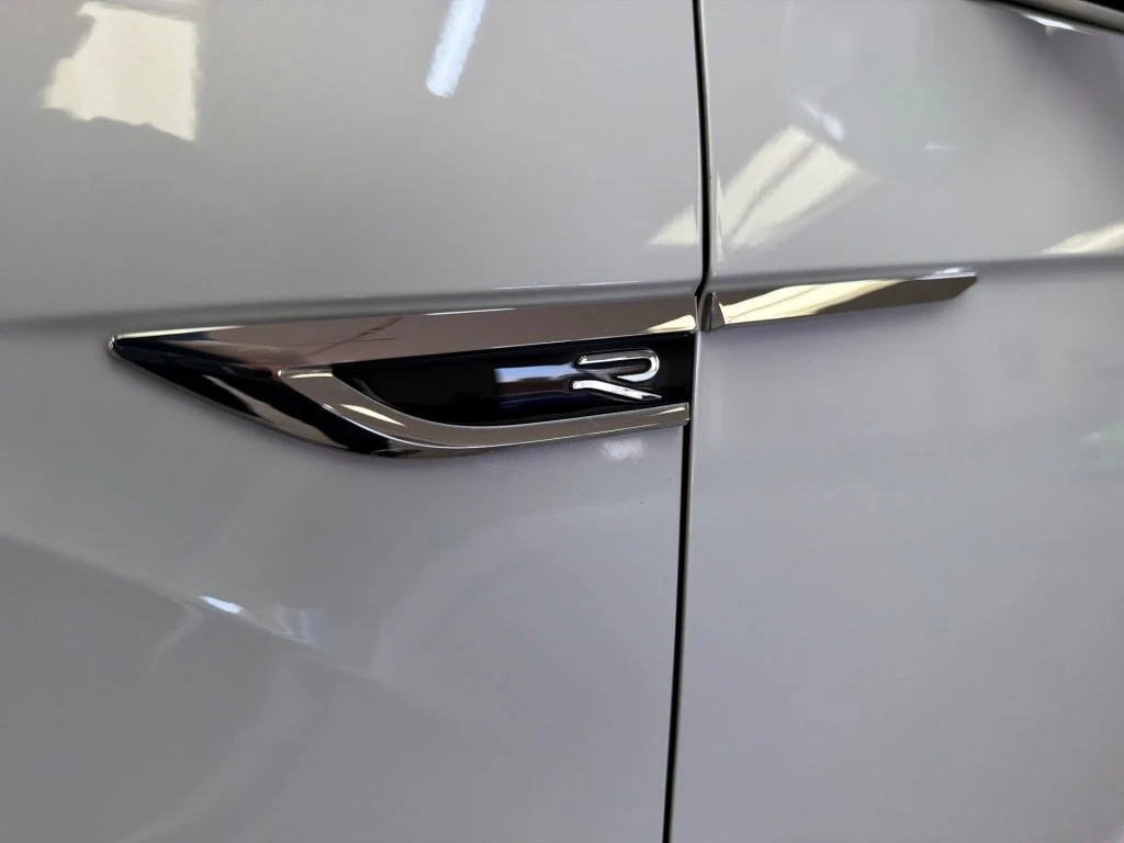 Volkswagen T-Roc – foto 12