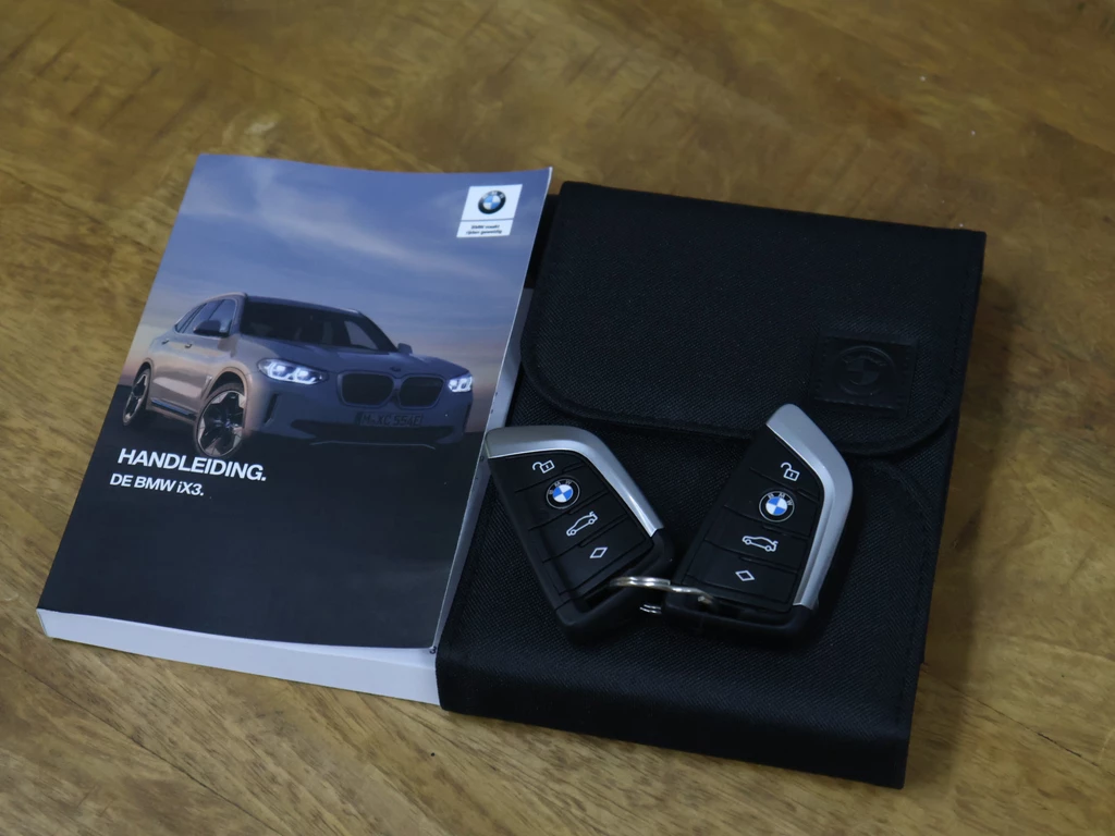 BMW iX3 – foto 13